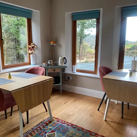 Forest View Woodland Ballard