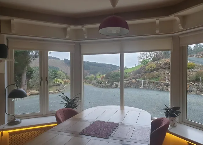 Forest View Woodland Ballard